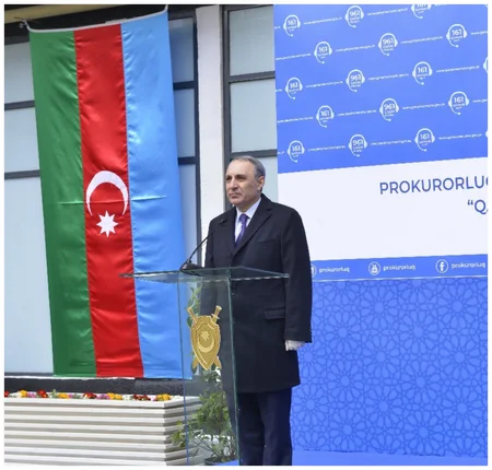 Prokurorluq işçilərinə 160 mənzilli bina tikilib