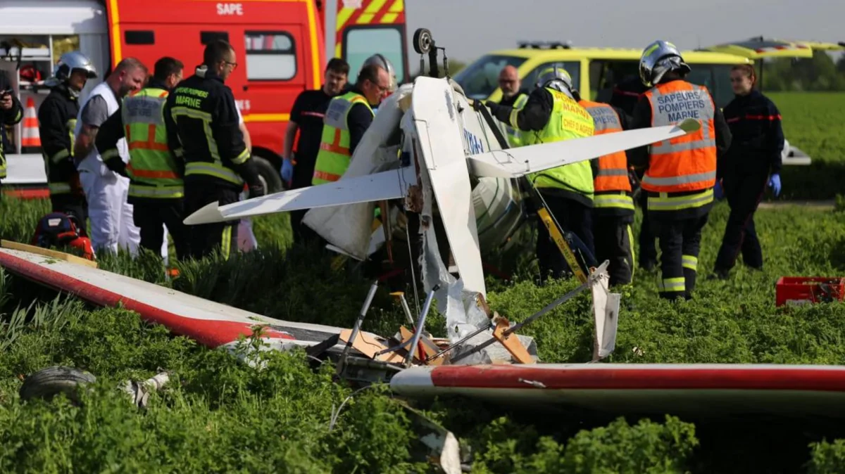 Plane crashes in France, pilot killed