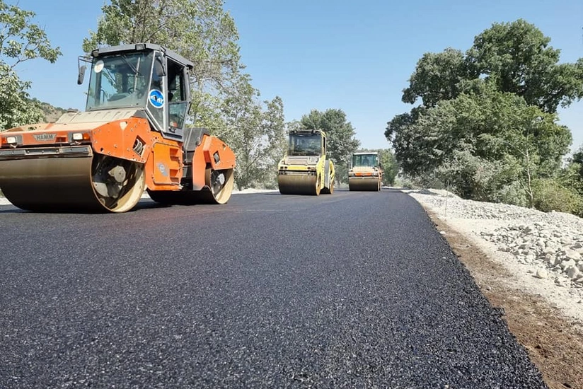 Oğuz-Şəki avtomobil yolunda təmir davam edir