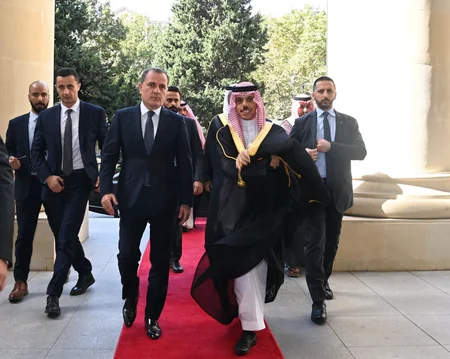 Azərbaycan və Səudiyyə Ərəbistanı XİN başçılarının müzakirə etdikləri məsələlər açıqlanıb - YENİLƏNİB