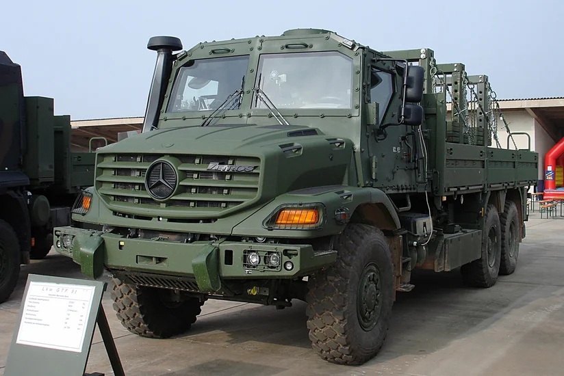 Mercedes-Benz müdafiə məhsulları bazarına girmək imkanını nəzərdən keçirir