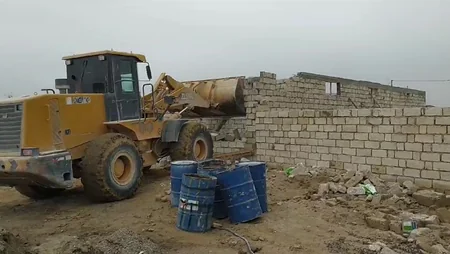 Qalada qanunsuz tikililər sökülüb