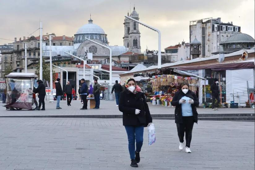 Türkiyədə 6 nəfərin “omikron” ştamına yoluxması qeydə alınıb