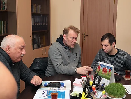Robert Prosineçki AFFA Məşqçilər Komitəsinin üzvləri ilə görüşüb