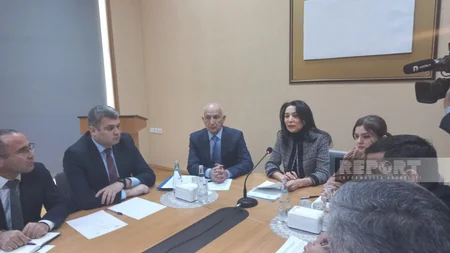 Naxçıvanda Vətəndaşların seçki hüququnun təmini mövzusunda tədbir keçirilib 