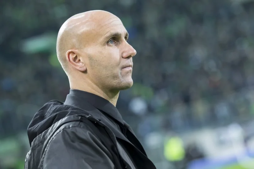 Borussia club bids farewell to its manager