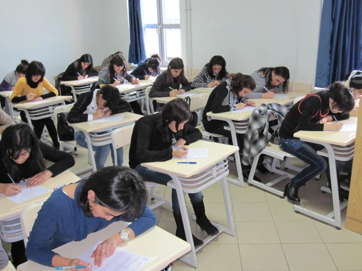 9-cu siniflərin buraxılış imtahanlarının keçiriləcəyi tarixlər açıqlanıb - SİYAHI
