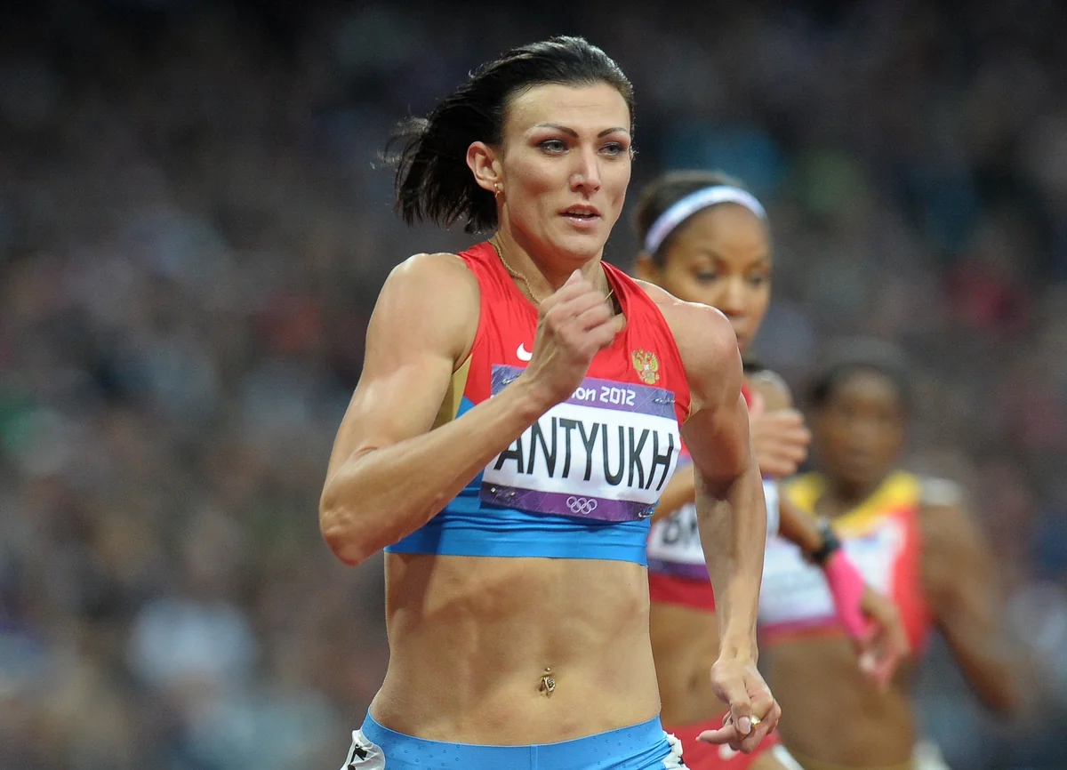 Rusiyalı olimpiya çempionunun medalı əlindən alınıb