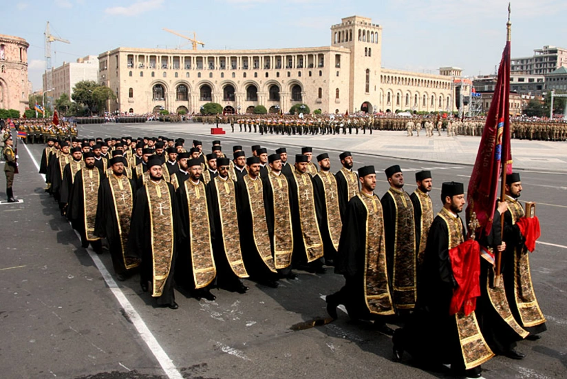 Erməni Apostol Kilsəsinin Ermənistan siyasətinə təsiri təhlil olunub