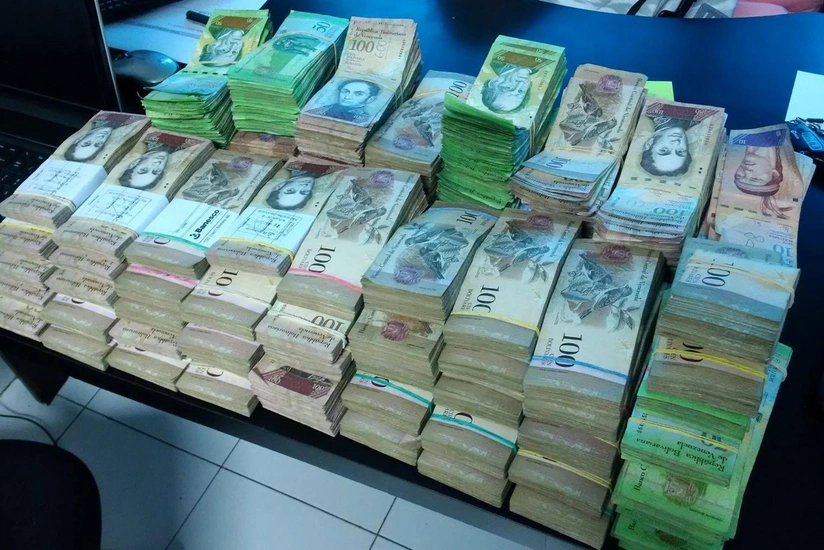 Hyperinflation in Venezuela may soar to 1 million percent