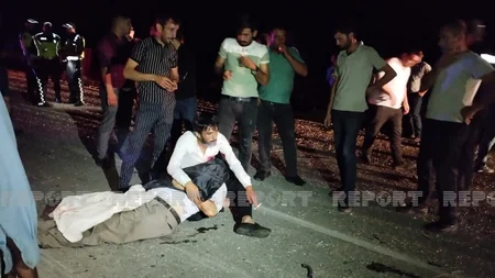 Kürdəmirdə mikroavtobus “KamAZla toqquşub, ölənlər və yaralananlar var
