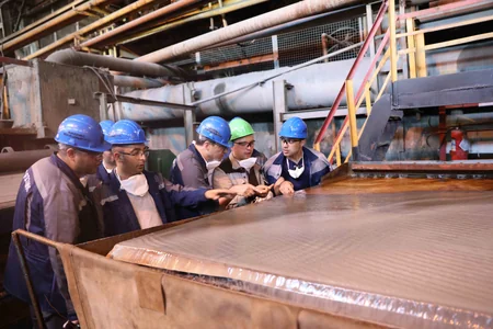 Представители AzerGold обсудили новые технологии в Казахстане