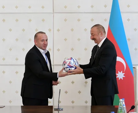 President Ilham Aliyev receives members of Azerbaijan national mini-football team