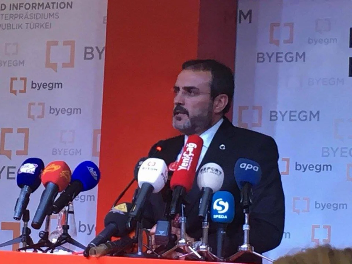 AKP-nin sözcüsü Türkiyədə jurnalistlərin və siyasətçilərin həbsinə münasibət bildirib