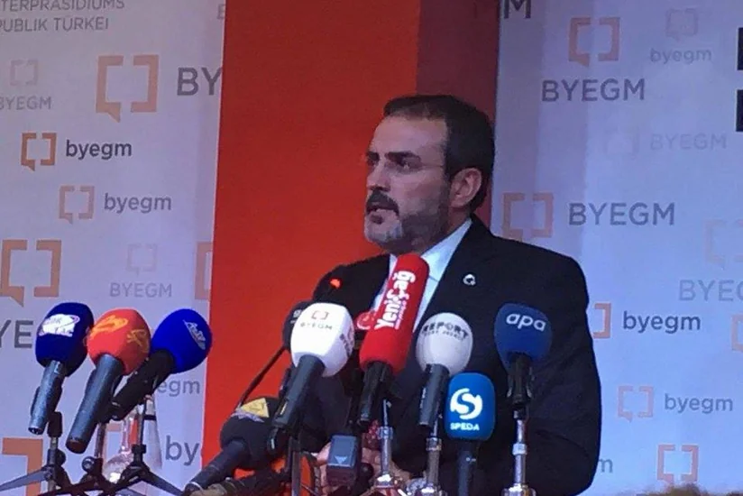 Представитель AKP выразил отношение к аресту журналистов и политиков в Турции