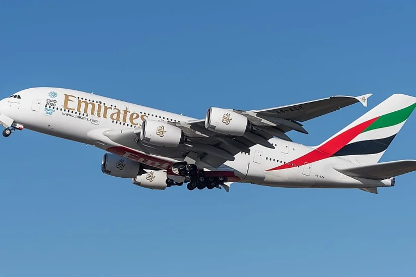 Авиакомпания Emirates запретила пассажирам брать на борт пейджеры и рации