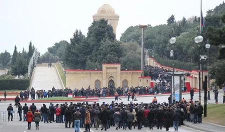 “Neftçi İdman Klubu” və Azərbaycan Cüdo Federasiyası Şəhidlər Xiyabanını ziyarət edib - FOTO