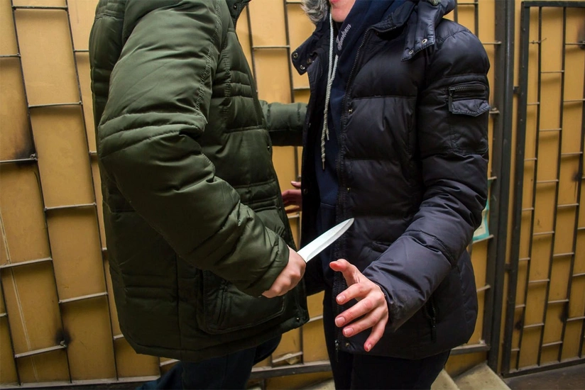 Bakıda 22 yaslı gənc bıçaqlandı