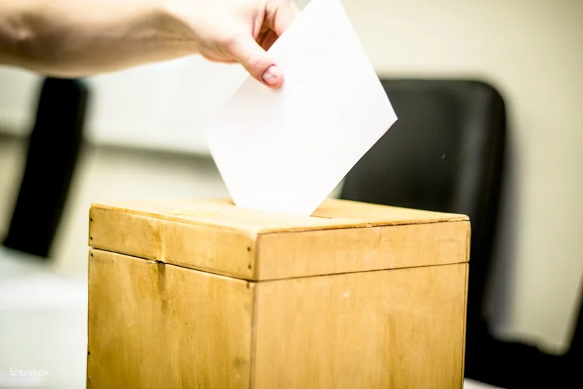 Azərbaycanda referendumqabağı təşviqat müddəti başa çatıb