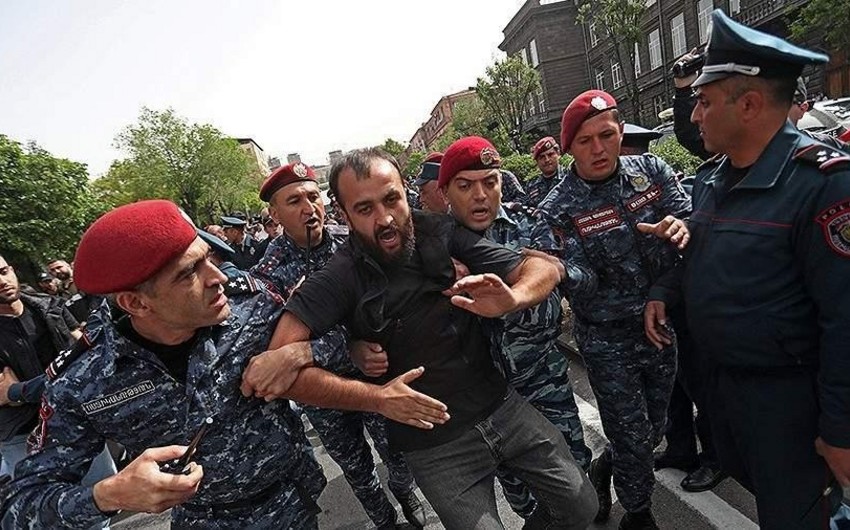 Number of people detained during protest action in Yerevan climbs to 74