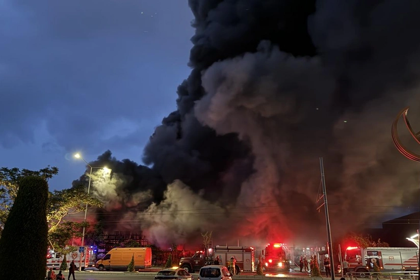 На территории рынка в Хачмазе возник пожар