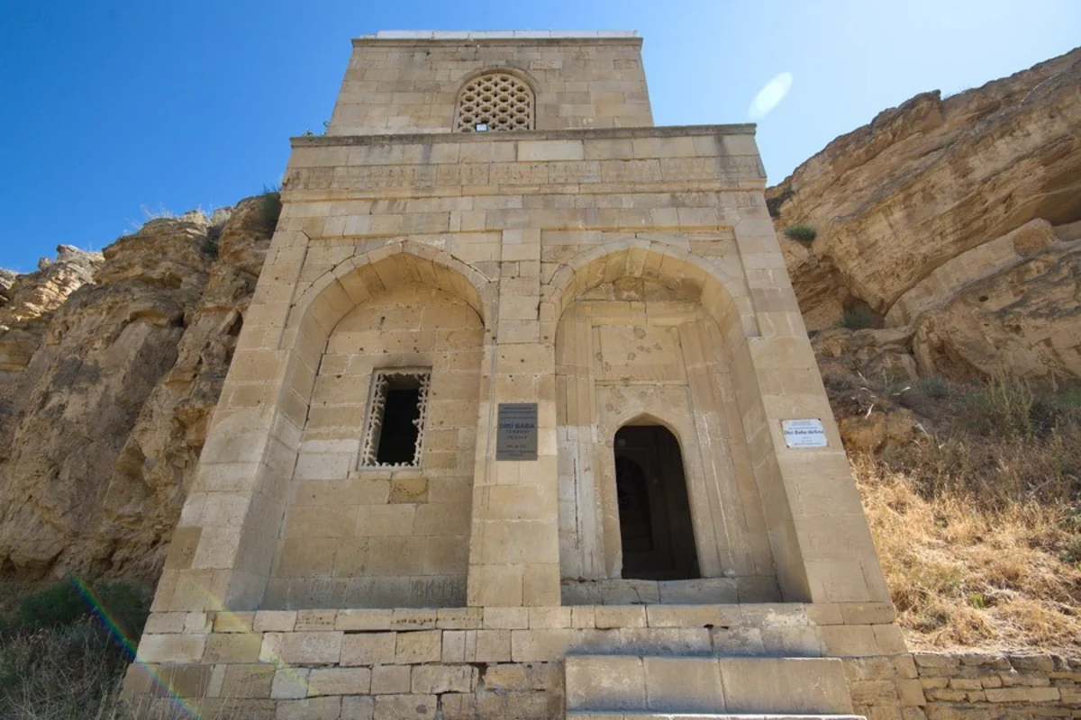 Quba və Qusarda bir neçə tarixi abidə dağılmaq təhlükəsi ilə üzləşib