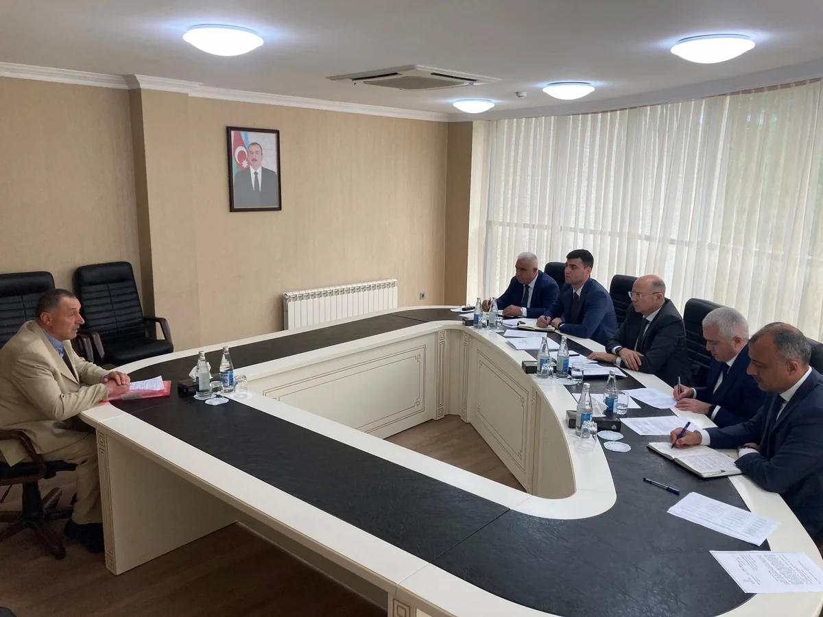 Energetika naziri Qusarda vətəndaşları qəbul edib