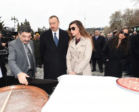 Prezident İlham Əliyev Novruz bayramı münasibətilə ümumxalq şənliyində iştirak edib