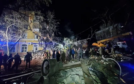 Russian missile destroys Ukrainian apartment building; 3 dead, say police