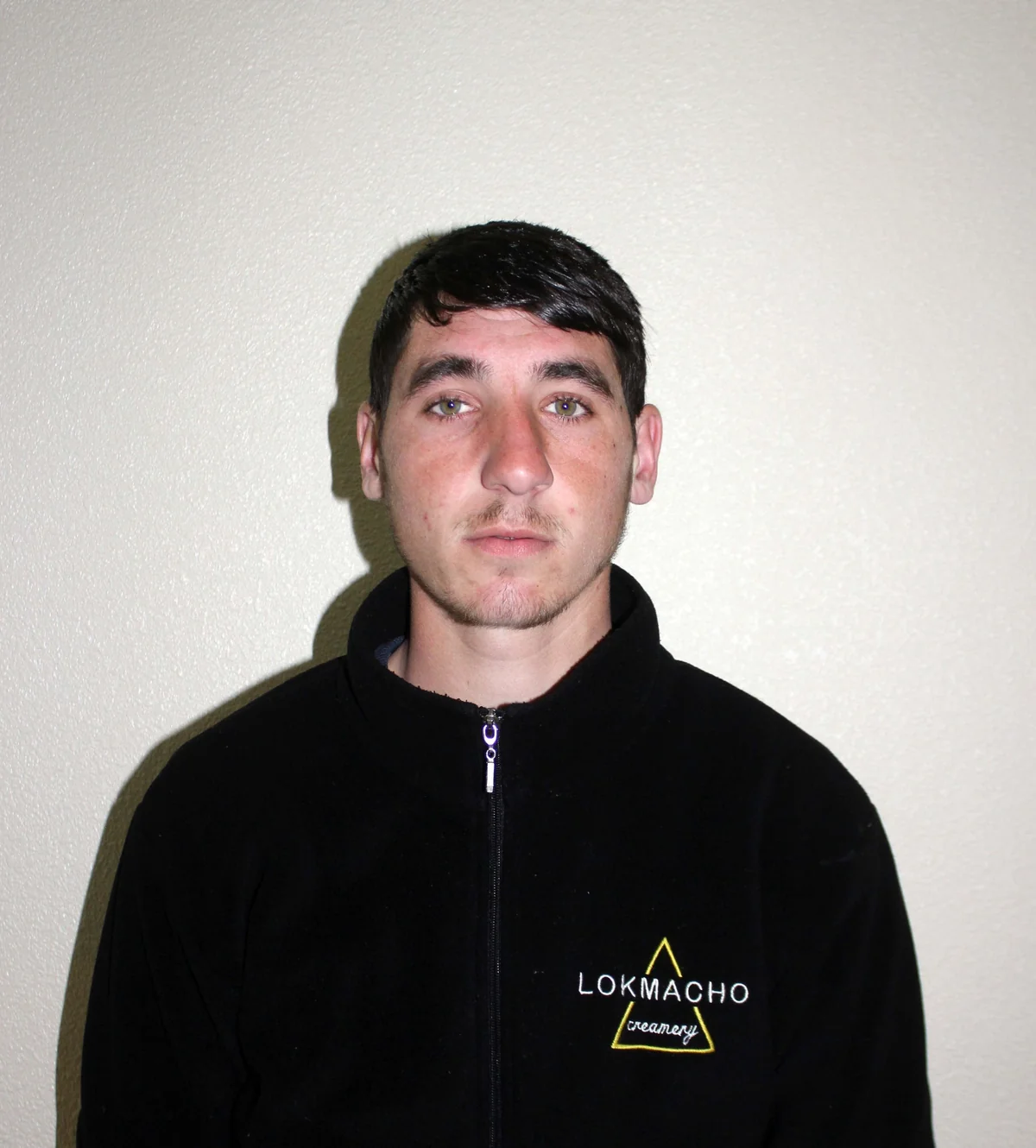 Xızıda silahla gəzən gəncin məhkəməsi başlayır