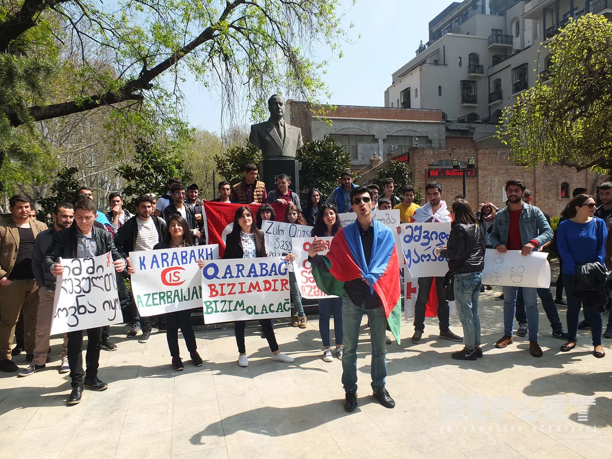 ​Gürcüstanda təhsil alan azərbaycanlı gənclər Azərbaycan uğrunda döyüşməyə hazırdır
