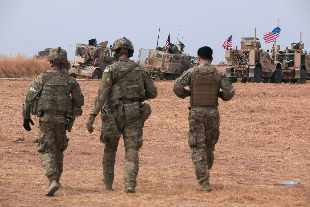 American forces begin to retreat from Iraq