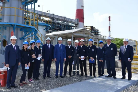 Bakı Ali Neft Məktəbinin rektoru Azərikimya İstehsalat Birliyində olub