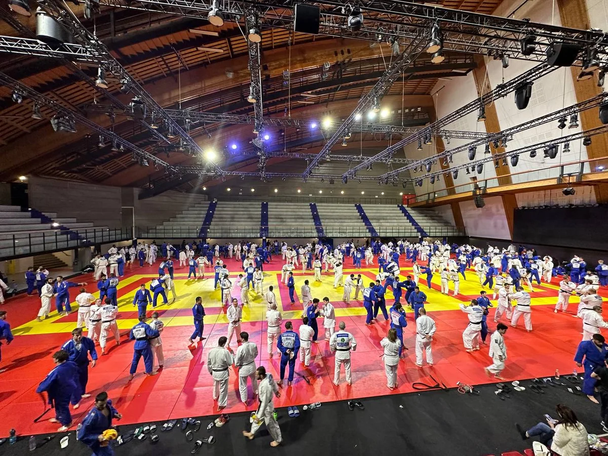 Azərbaycanın 16 cüdoçusu Parisdə təlim-məşq toplanışında iştirak edir