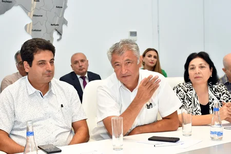 Azərbaycan Dili və Ədəbiyyatı Forumu ilə bağlı görüş keçirilib