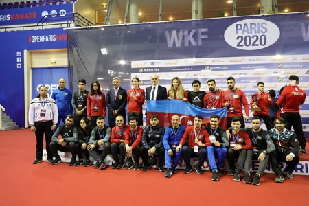 Azərbaycan karateçiləri Parisdə iki medal qazanıb