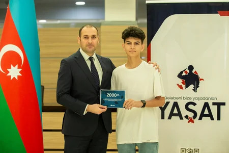 “YAŞAT” tələbə adını qazanmış şəhid övladlarına 2000 manat pul mükafatı təqdim edib 