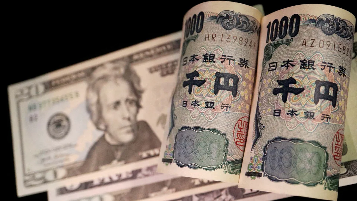 Japanese yen rebounds on suspected intervention from Tokyo