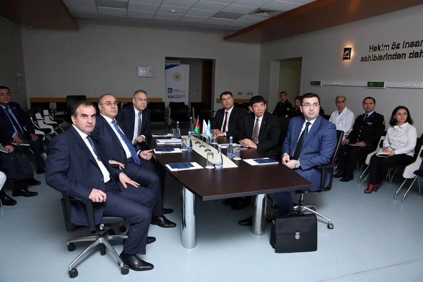 ÜGT-nin Baş katibi Bakı şəhərində logistika və gömrük müəssisələrinin fəaliyyətilə tanış olub