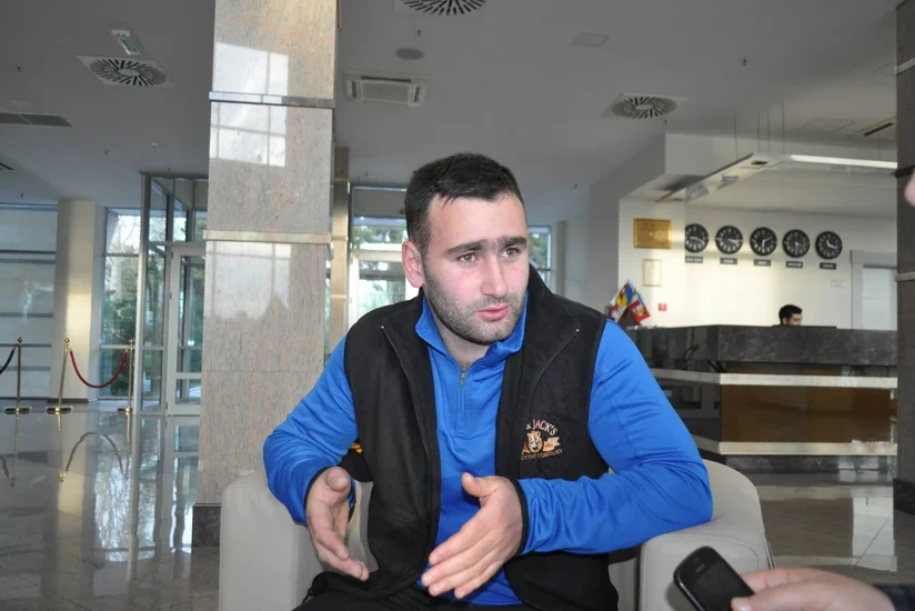 Gürcüstanın ən güclü avarçəkəni: Qoşunlarınız erməniləri geri çəkilməyə məcbur edibsə, deməli, onlara belə lazımdır
