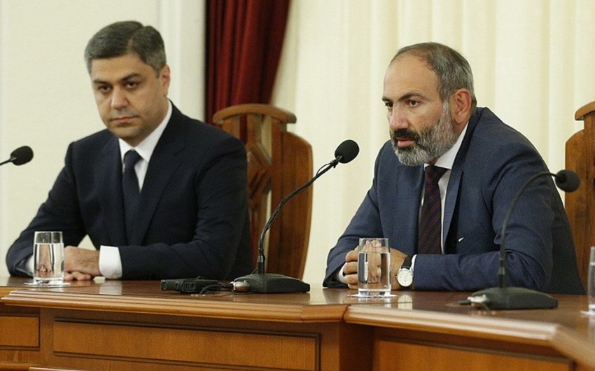 Nikol Paşinyan Milli Təhlükəsizlik Xidməti direktorunun anasını işdən çıxarıb