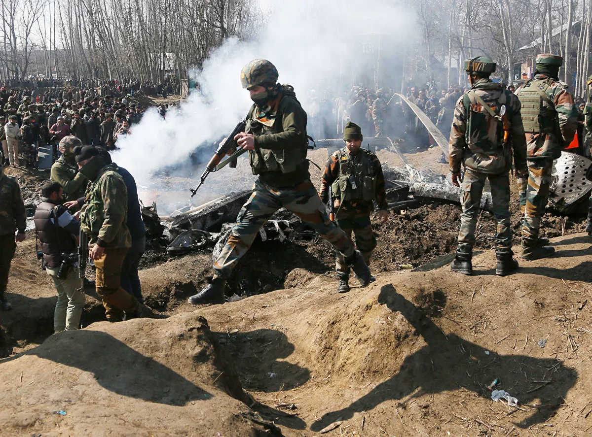 Ağ ev Hindistan və Pakistanı vəziyyəti sabitləşdirməyə çağırıb