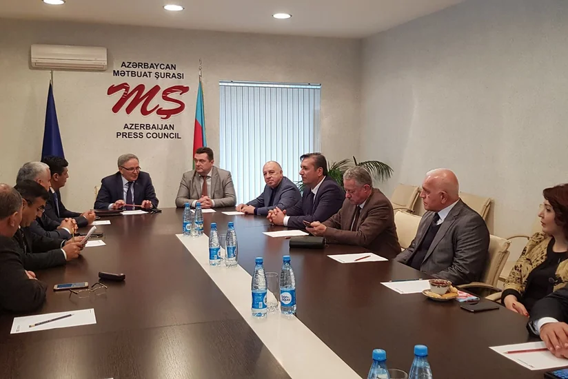 Mətbuat Şurası ilə Rusiya Jurnalistlər İttifaqı arasında əməkdaşlıq haqqında Memorandum imzalanıb