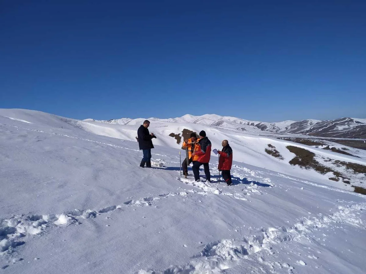 Snow-measuring works underway in highlands in Azerbaijan