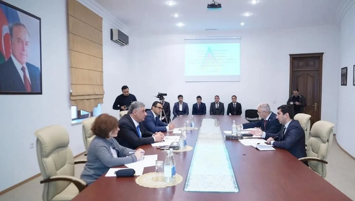 Azad Rəhimov Göyçayda vətəndaşları qəbul edib