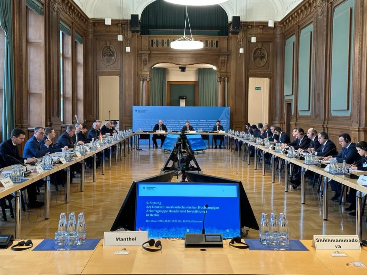 Обсуждено участие немецких компаний в промпарках Азербайджана