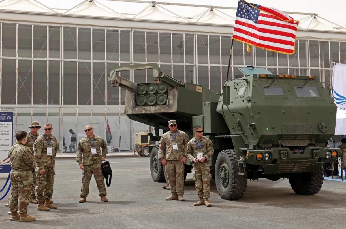 США поставят Украине еще четыре ракетных комплекса HIMARS