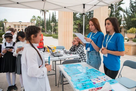 Beynəlxalq Qızlar Gününə həsr olunmuş maarifləndirmə kampaniyası başa çatıb
