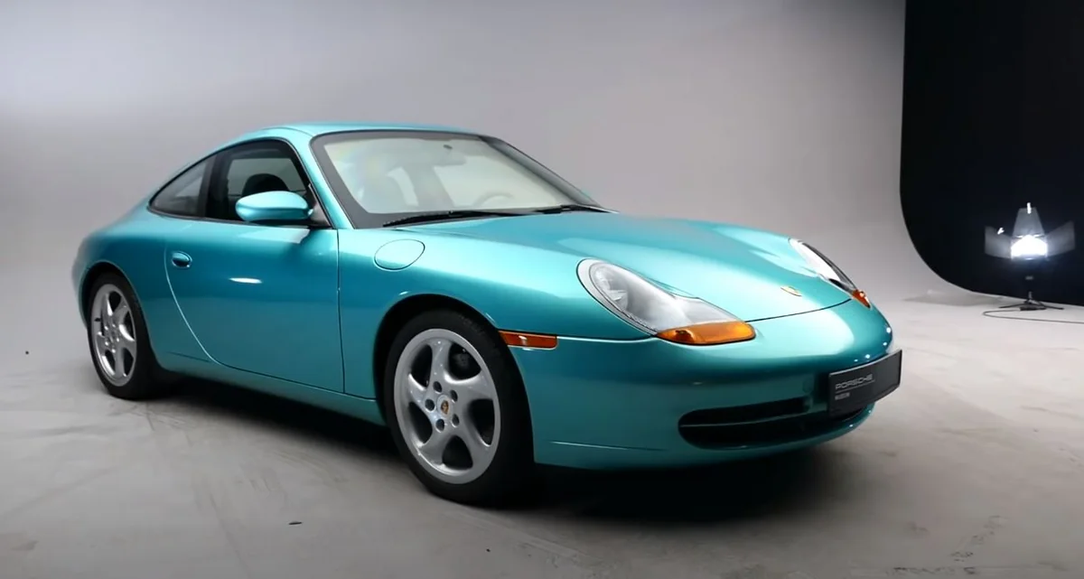 Названы характеристики единственного в мире Porsche 911 с заводской броней