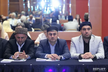“Azərbaycan Xalq Cümhuriyyəti  100 il: dövlət-din münasibətləri” mövzusunda konfrans keçirilib